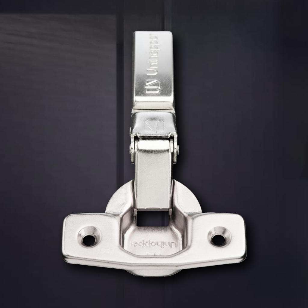 Полунакладная 3D петля UNIHOPPER с доводчиком, 45мм, с декоративной накладкой