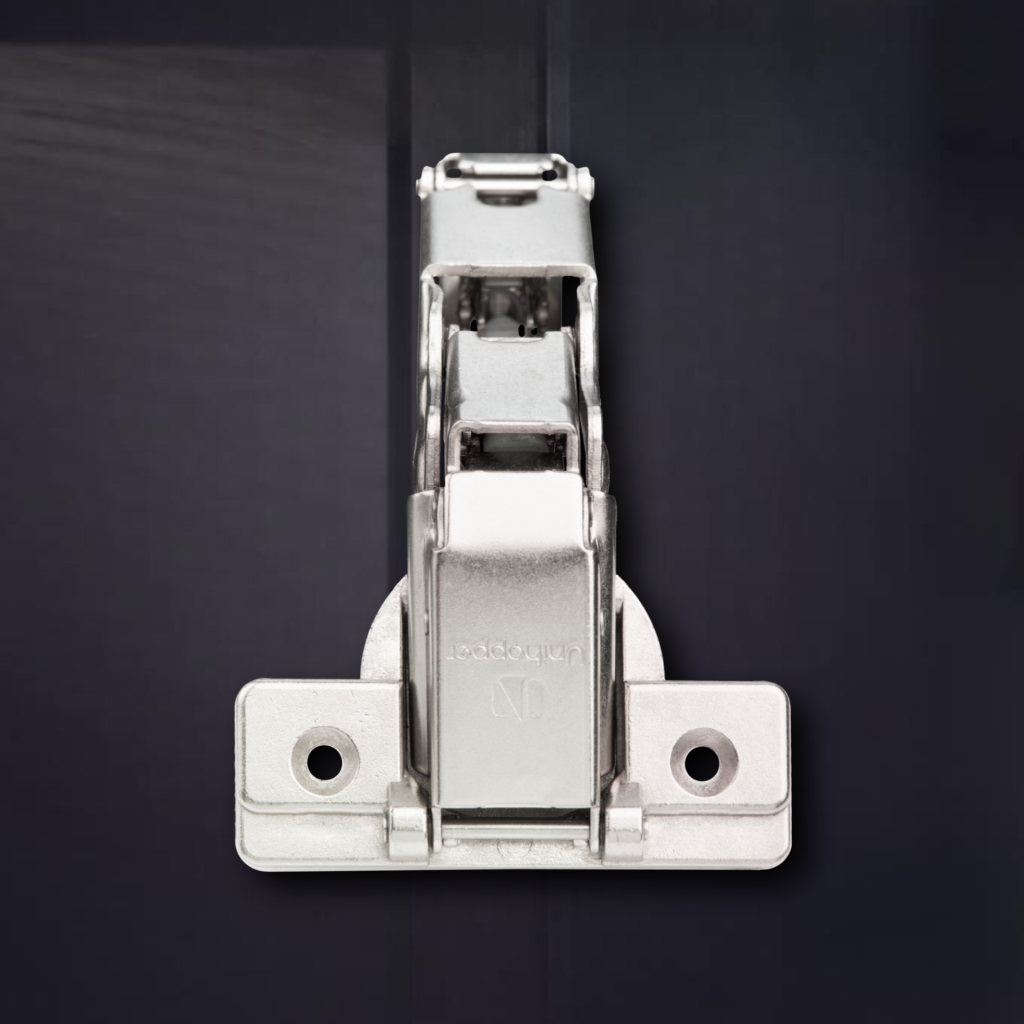 Угловая 155° 3D петля UNIHOPPER с доводчиком, 45мм, с декоративной накладкой